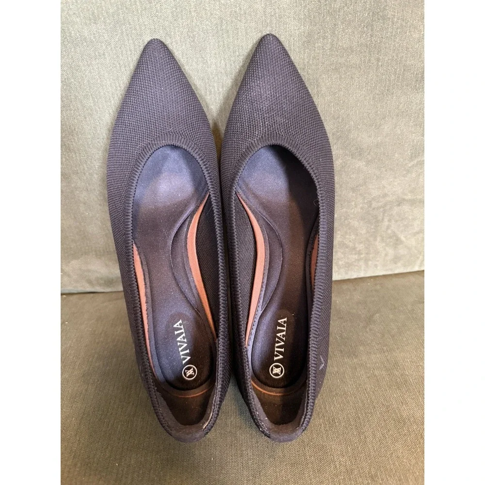 VIVAIA Black Pointed Toe Kitten Heel Pumps Women's Size 9.5 Slip On Shoes Office